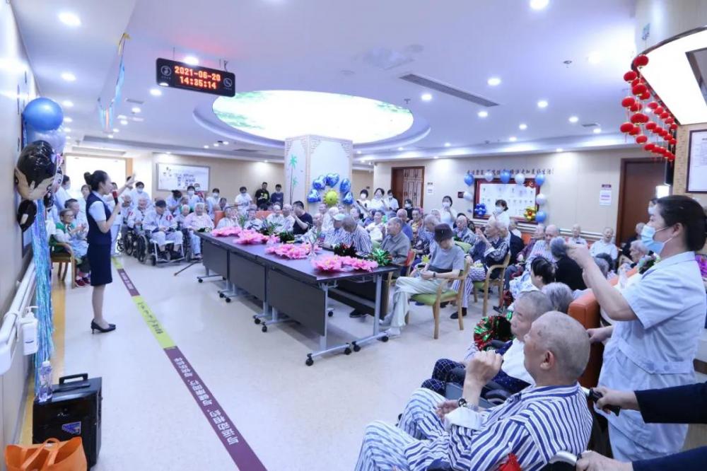 上海金城护理院“父爱如山，孝行天下”父亲节关爱老人活动