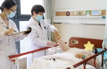 长期卧床的老人您真的照顾好了吗？上海金城护理院：专业卧床护理，让爱与健康同行