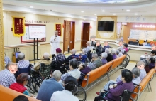 上海金城护理院膏方养生讲座落幕，膏方凭啥稳坐“健康顶流”？四十余年老中医为你解锁“冬令进补”密码！