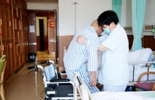 老人大病术后需要哪些高难专业护理？上海金城护理院