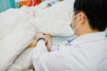 上海失能、瘫痪老人护理   上海金城护理院，守护生命的体面与尊严